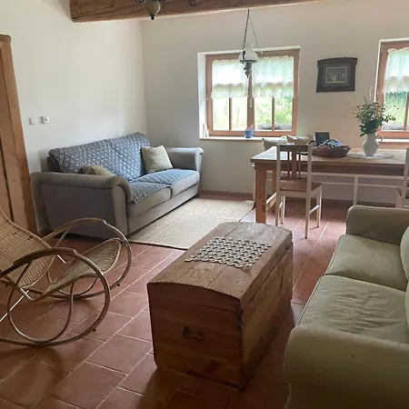 Stodola Pod Zvicinou Nyaraló Horní Brusnice